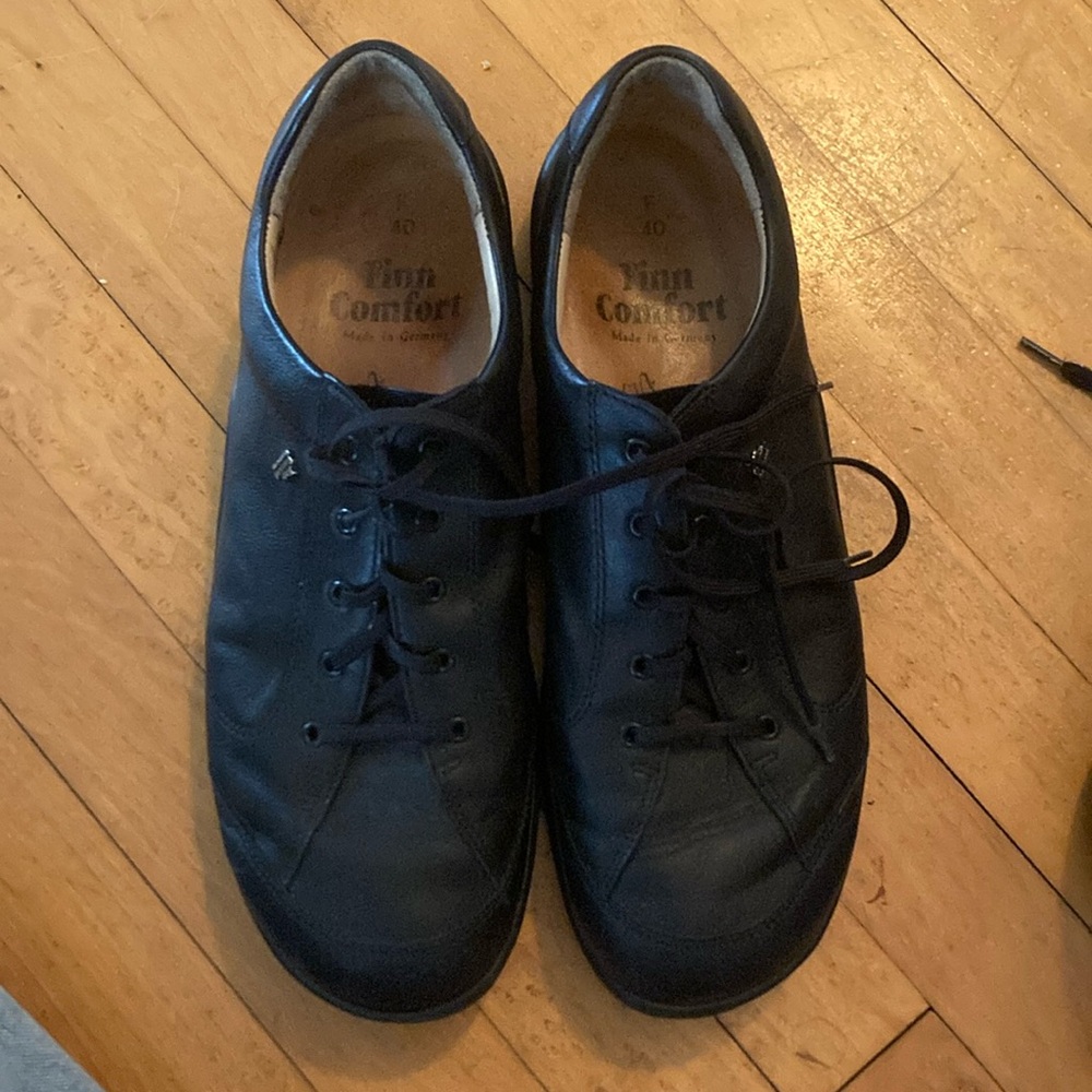 Finn Comfort Oxfords